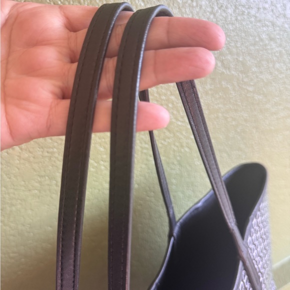 Tory Burch Black and White Patterned Tote - Picture 4 of 7